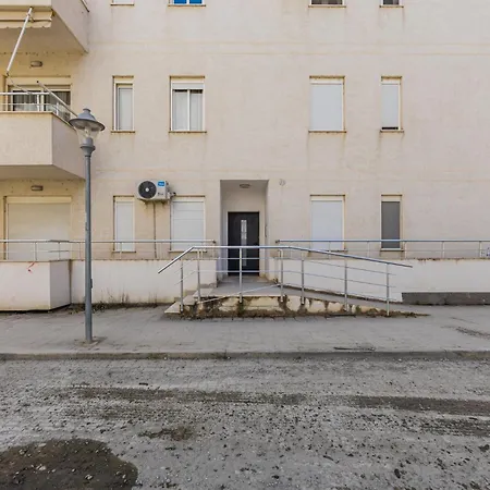 Cozy Wave Retreat 2 Min Walk By Pikhost Apartamento *